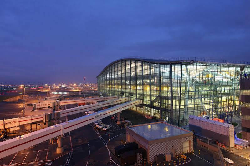 Ibis Budget London Heathrow T5 Slough Exterior photo